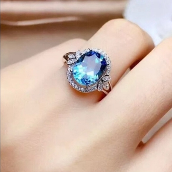 Jewelry - S925 Sterling Silver Blue Aquamarine Ring
